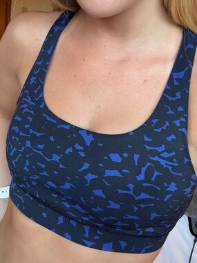 Lululemon Crossback Sports Bra
